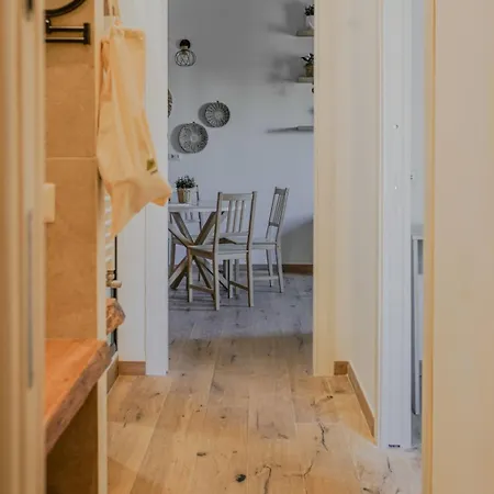 Apartman Holi - San Pietro - 1 *